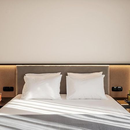 Neapolis 21 Suites, Premium Key Collection Skiathos Town Exterior photo