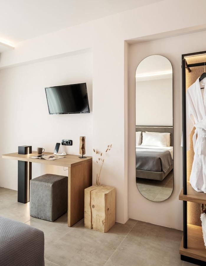 Neapolis 21 Suites, Premium Key Collection Skiathos Town Exterior photo