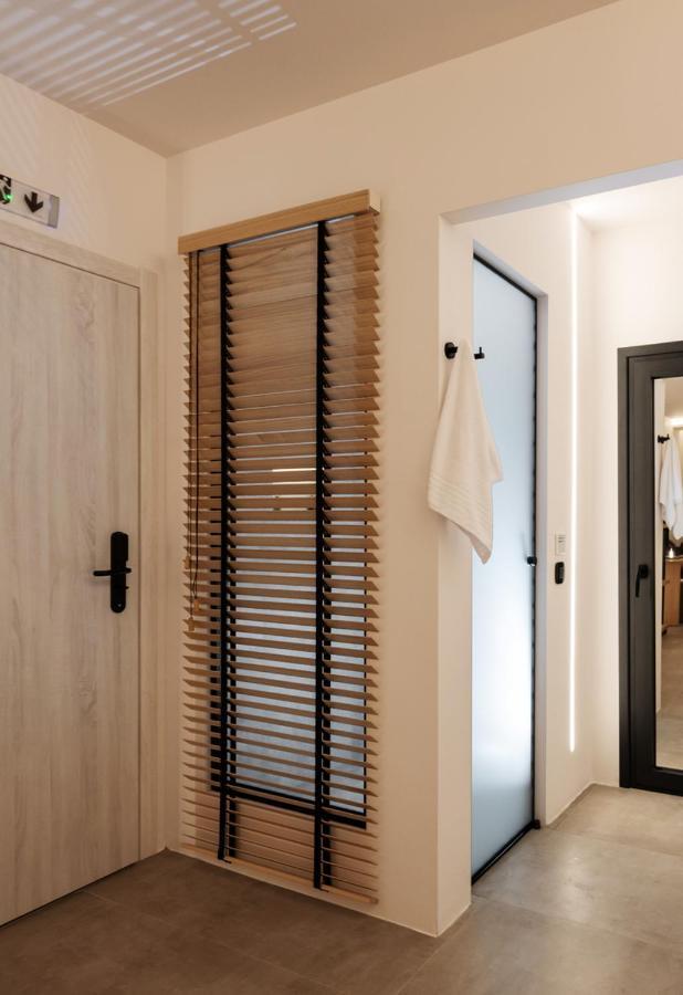 Neapolis 21 Suites, Premium Key Collection Skiathos Town Exterior photo